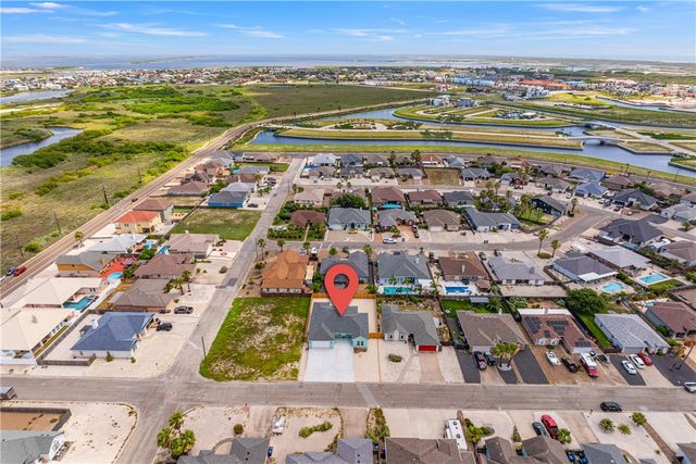 13906 Skysail St, Corpus Christi, TX 78418