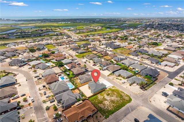 13906 Skysail St, Corpus Christi, TX 78418