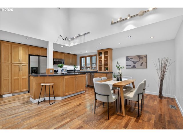 1480 Nw JENNE Ave, Portland, OR 97229