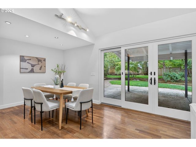 1480 Nw JENNE Ave, Portland, OR 97229
