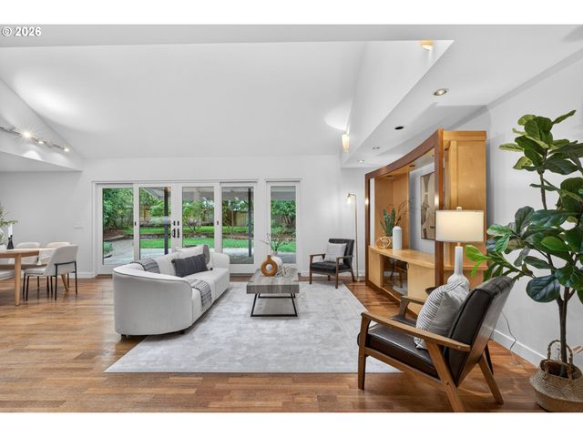 1480 Nw JENNE Ave, Portland, OR 97229