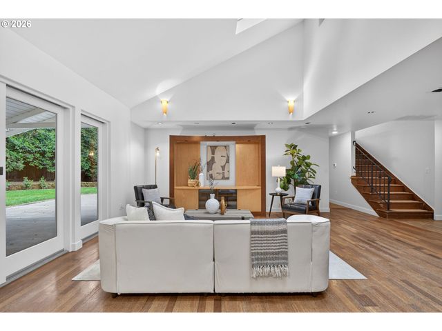 1480 Nw JENNE Ave, Portland, OR 97229