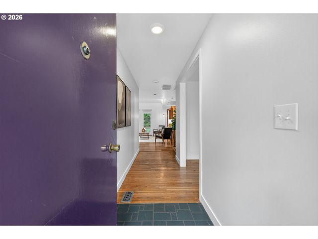 1480 Nw JENNE Ave, Portland, OR 97229