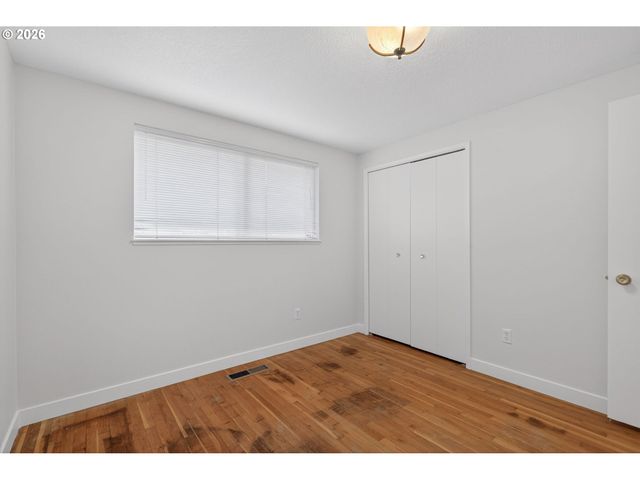 1480 Nw JENNE Ave, Portland, OR 97229