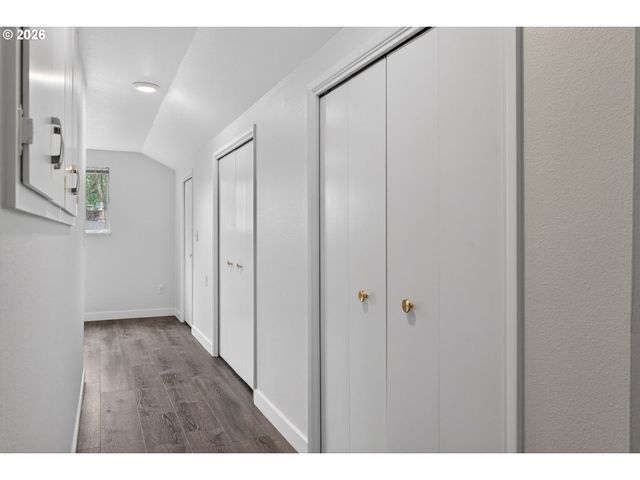 1480 Nw JENNE Ave, Portland, OR 97229