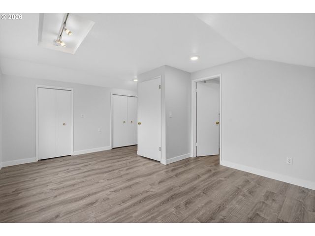 1480 Nw JENNE Ave, Portland, OR 97229