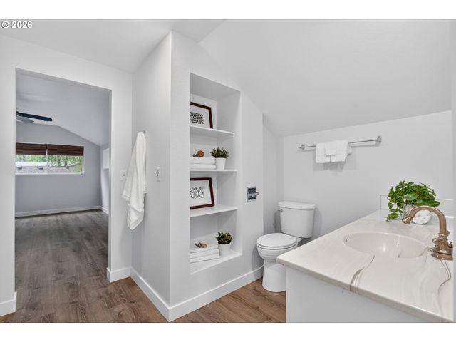 1480 Nw JENNE Ave, Portland, OR 97229