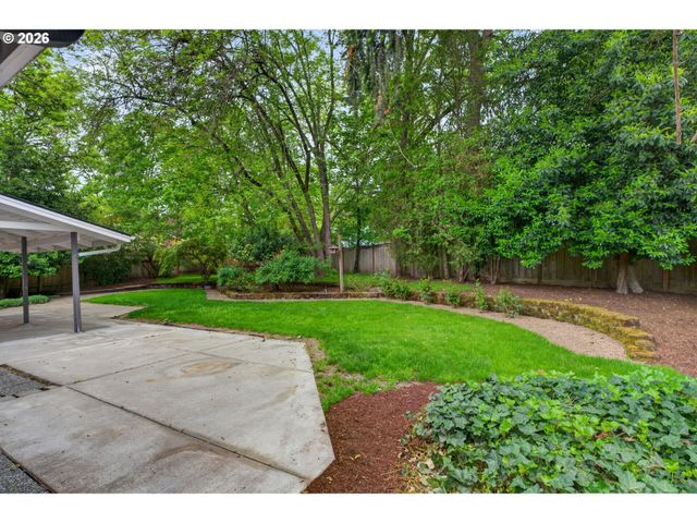 1480 Nw JENNE Ave, Portland, OR 97229