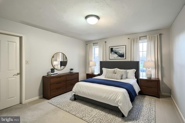 37 AMANDA DR, Littlestown, PA 17340