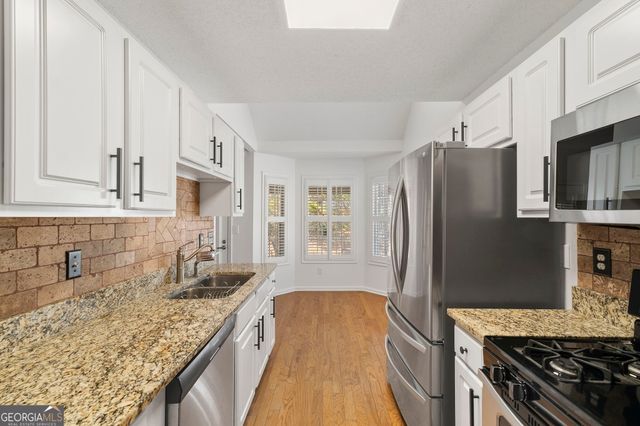 295 Cloverwood Drive, Fayetteville, GA 30215