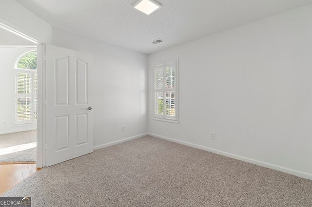 295 Cloverwood Drive, Fayetteville, GA 30215
