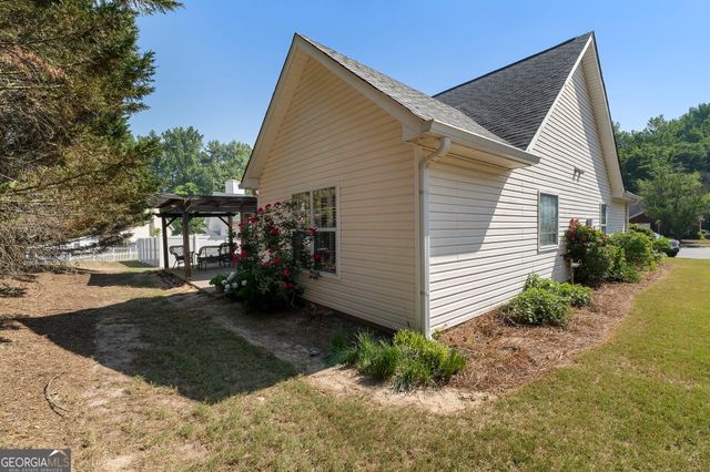 295 Cloverwood Drive, Fayetteville, GA 30215