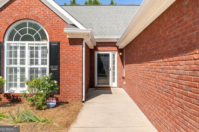 295 Cloverwood Drive, Fayetteville, GA 30215