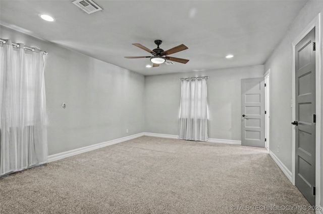 18415 S Hilltop Court, Claremore, OK 74017