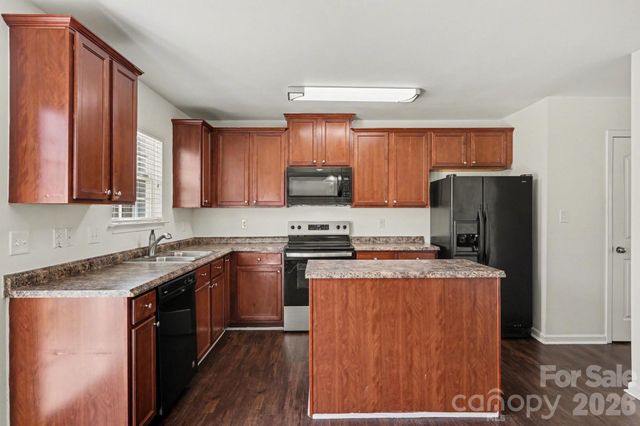 12814 Settlers Trail Court, Charlotte, NC 28278