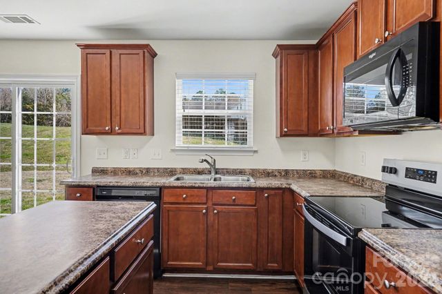 12814 Settlers Trail Court, Charlotte, NC 28278