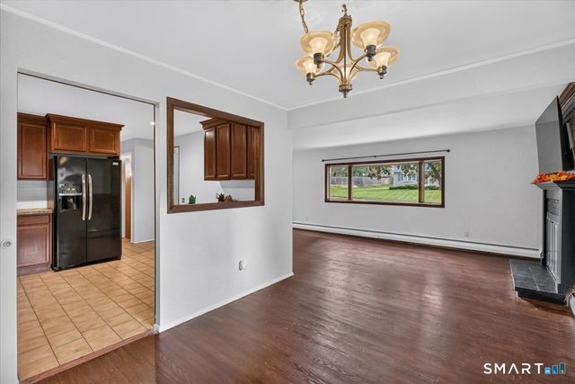 71 Brewster Road, Enfield, CT 06082