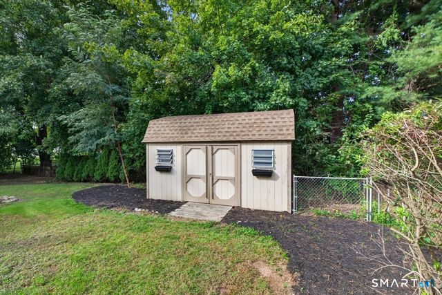 71 Brewster Road, Enfield, CT 06082