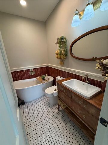 417 S 5th Street, Odessa, MO 65076