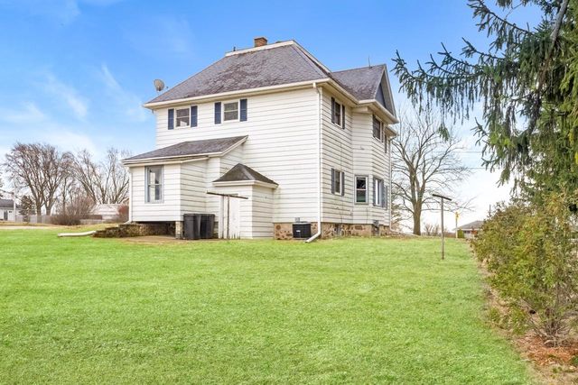 W6552 State Highway 144, Random Lake, WI 53075