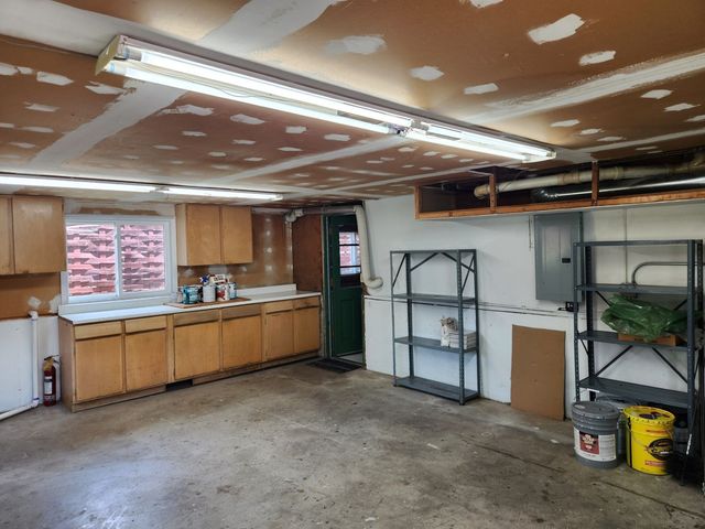 624 Maple Avenue, Lisle, IL 60532