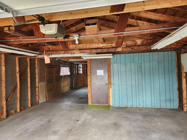 624 Maple Avenue, Lisle, IL 60532