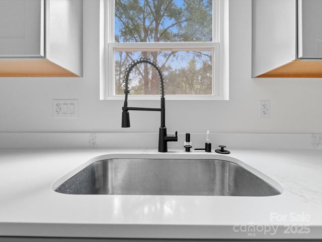 1118 Sanders Street, Rock Hill, SC 29732