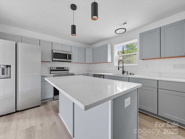 1118 Sanders Street, Rock Hill, SC 29732