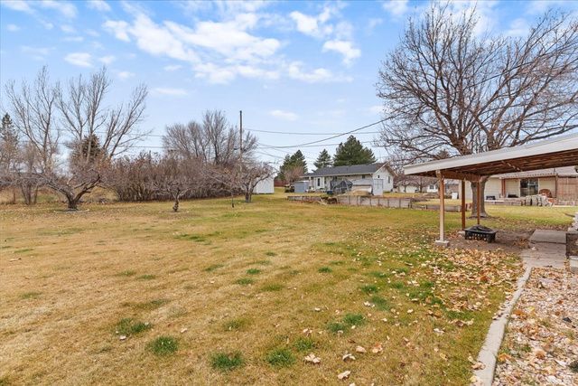 762 ANDERSON AVE, Hyrum, UT 84319