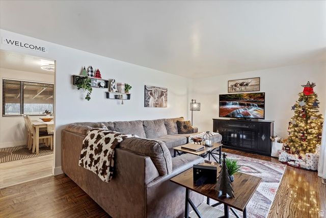 762 ANDERSON AVE, Hyrum, UT 84319