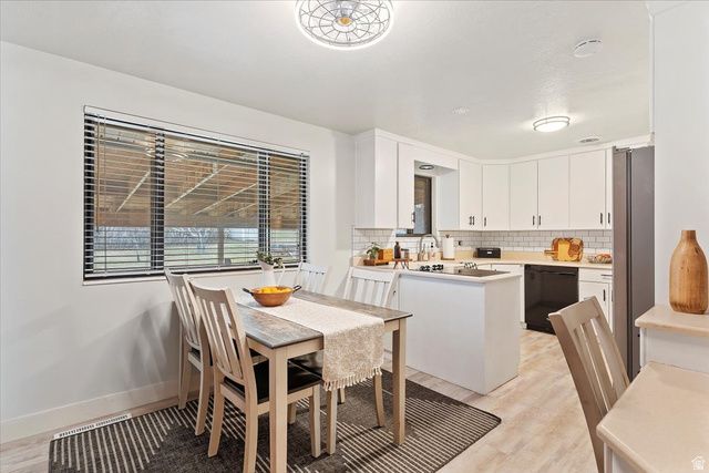 762 ANDERSON AVE, Hyrum, UT 84319