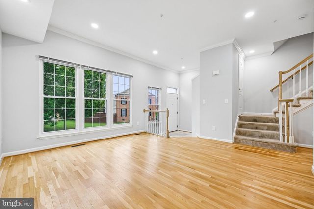 449 WINDING ROSE DR, Rockville, MD 20850