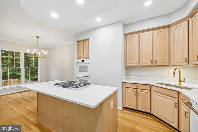 449 WINDING ROSE DR, Rockville, MD 20850