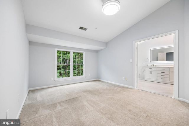 449 WINDING ROSE DR, Rockville, MD 20850