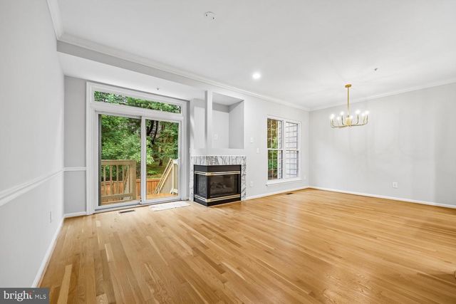 449 WINDING ROSE DR, Rockville, MD 20850