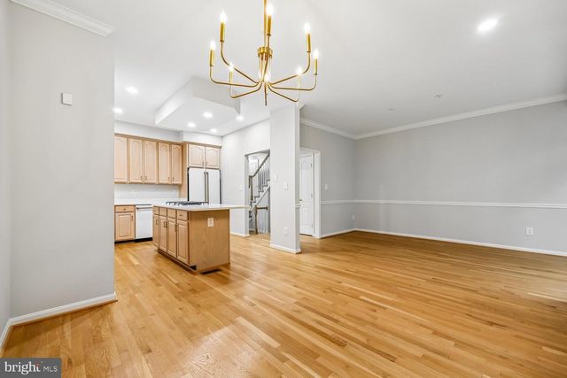 449 WINDING ROSE DR, Rockville, MD 20850