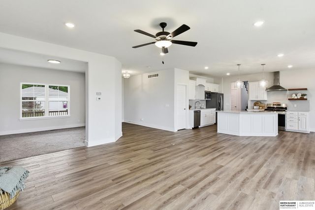 17012 Abigail Street, Bennington, NE 68007