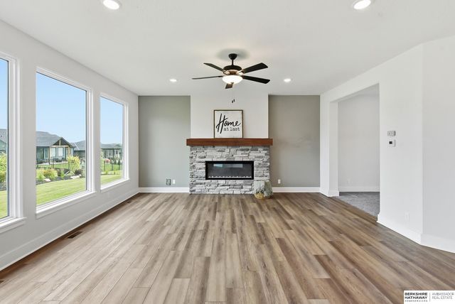17012 Abigail Street, Bennington, NE 68007