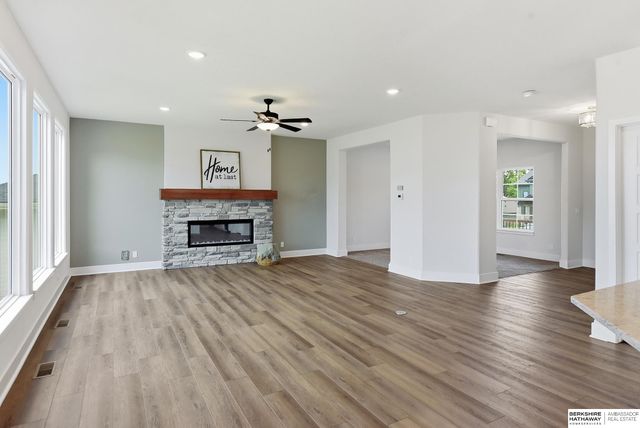 17012 Abigail Street, Bennington, NE 68007