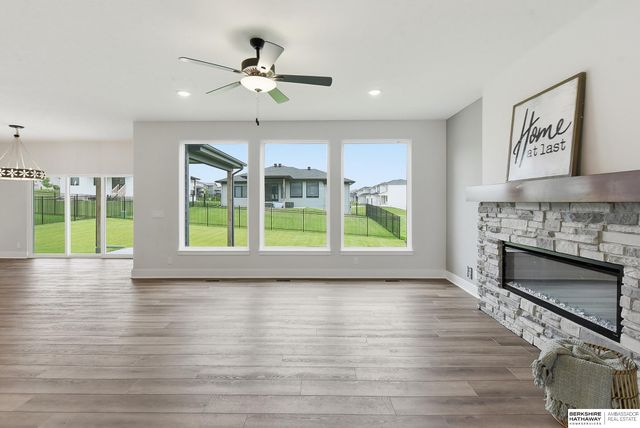 17012 Abigail Street, Bennington, NE 68007
