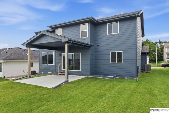 17012 Abigail Street, Bennington, NE 68007