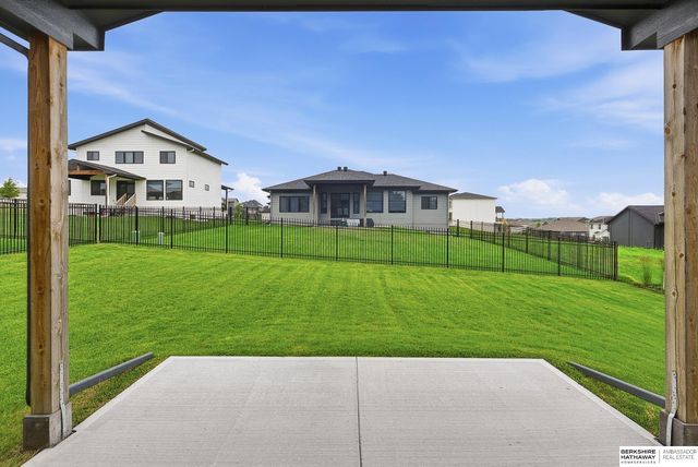 17012 Abigail Street, Bennington, NE 68007