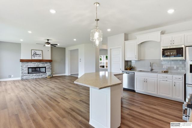 17012 Abigail Street, Bennington, NE 68007