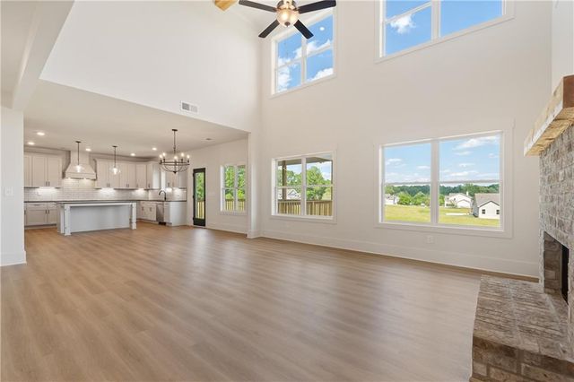 176 Blue Rider Trail, Hoschton, GA 30548