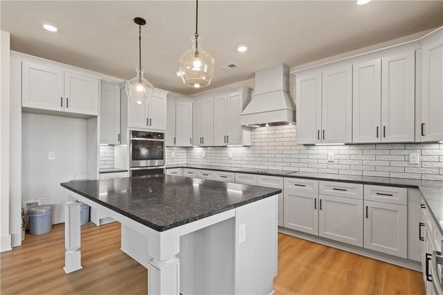 176 Blue Rider Trail, Hoschton, GA 30548