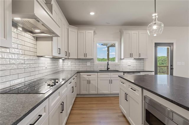 176 Blue Rider Trail, Hoschton, GA 30548