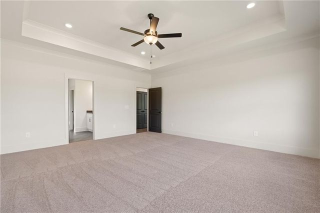 176 Blue Rider Trail, Hoschton, GA 30548