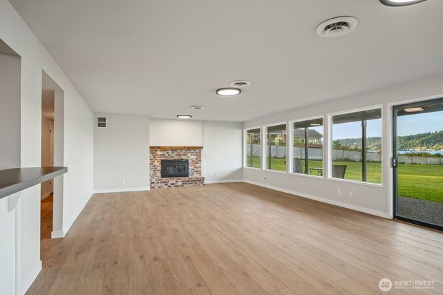 5110 NW Sammamish Road, Issaquah, WA 98027