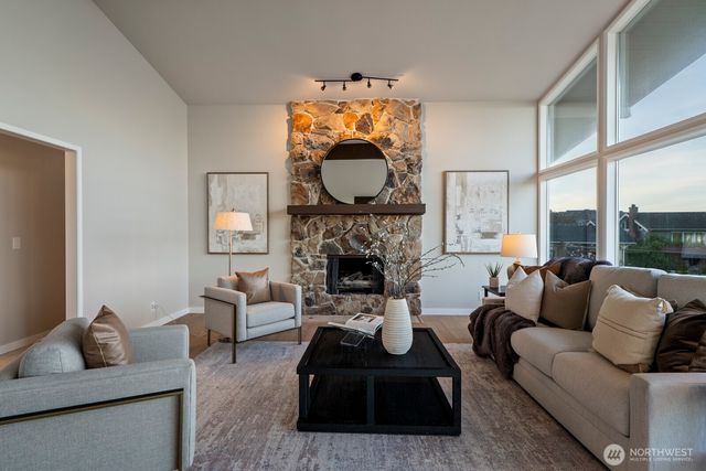 5110 NW Sammamish Road, Issaquah, WA 98027