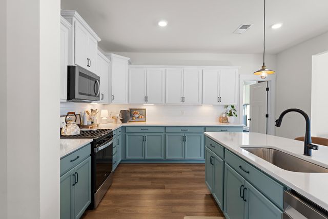 223 Fenwick Drive, Woodruff, SC 29388